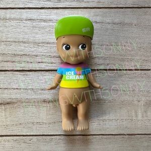 Green “Ice Cream” T-shirt Sonny Angel Summer 2017 Vacation Series Tan with Hat
